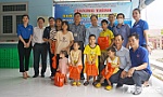 Trao 340 suất cơm tình thương