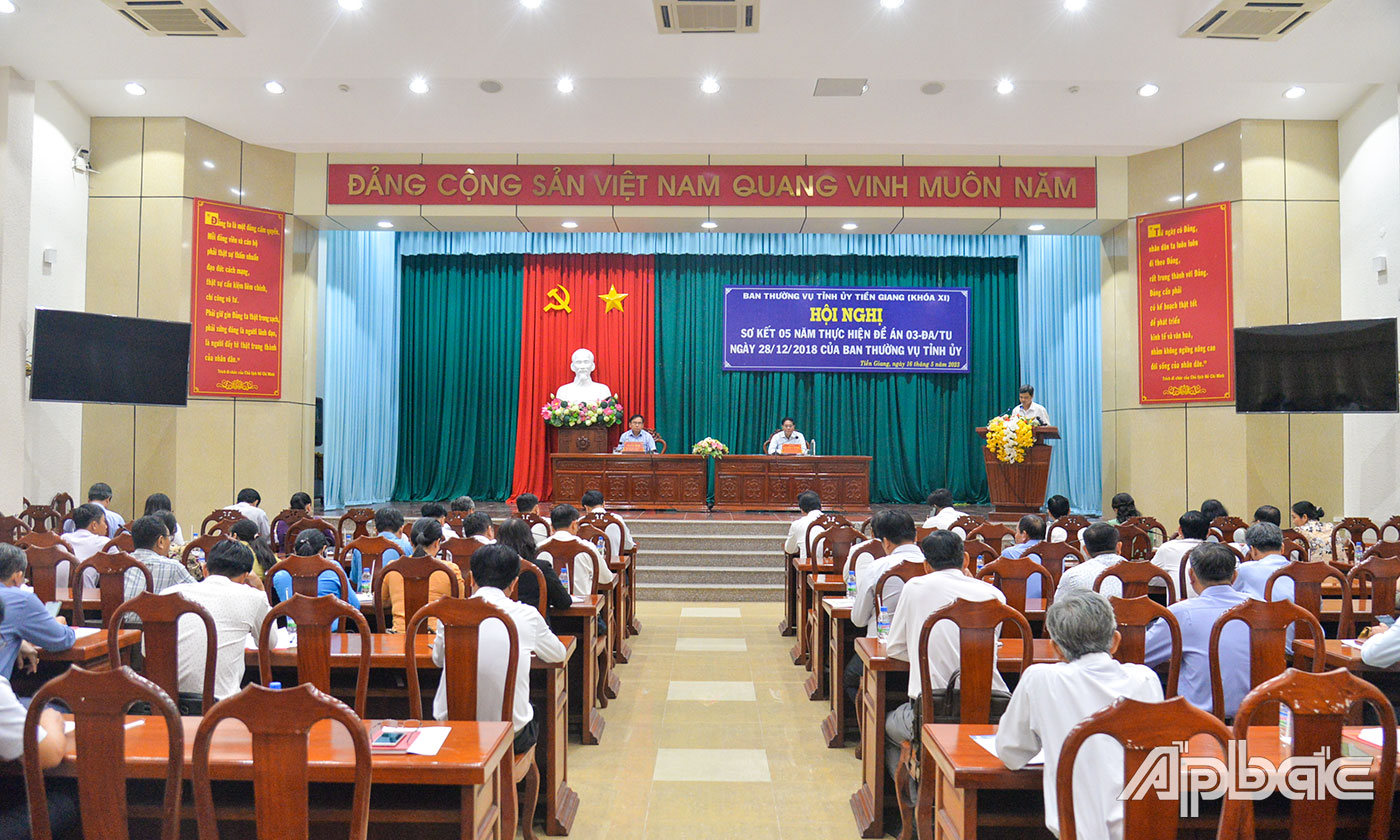 Quang cảnh hội nghị.
