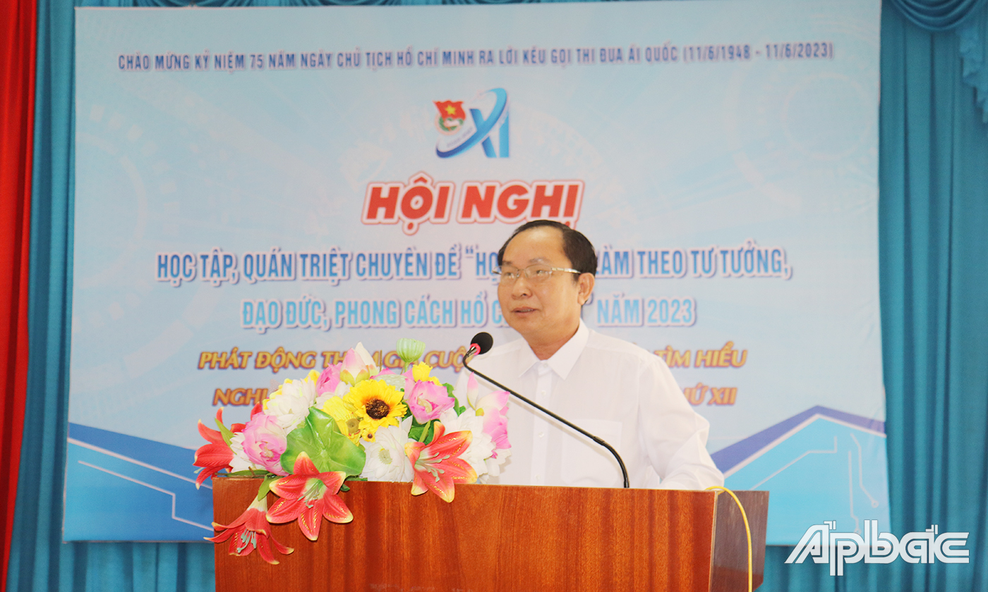 Đồng chí Nguyễn Quang Minh phát động đợt cao điểm thi đua kỷ niệm 75 năm Ngày Chủ tịch Hồ Chí Minh ra Lời kêu gọi thi đua ái quốc.