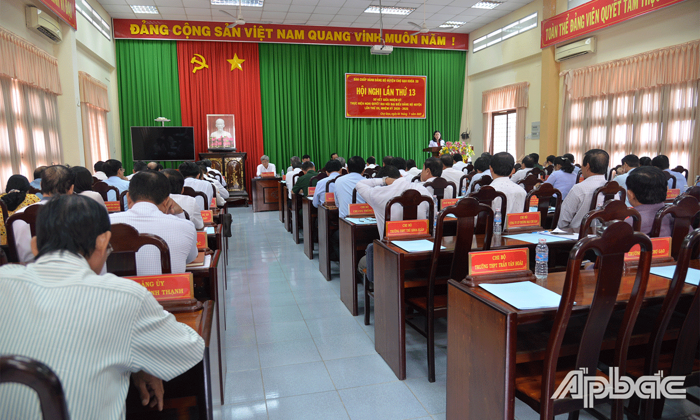 Quang cảnh hội nghị.