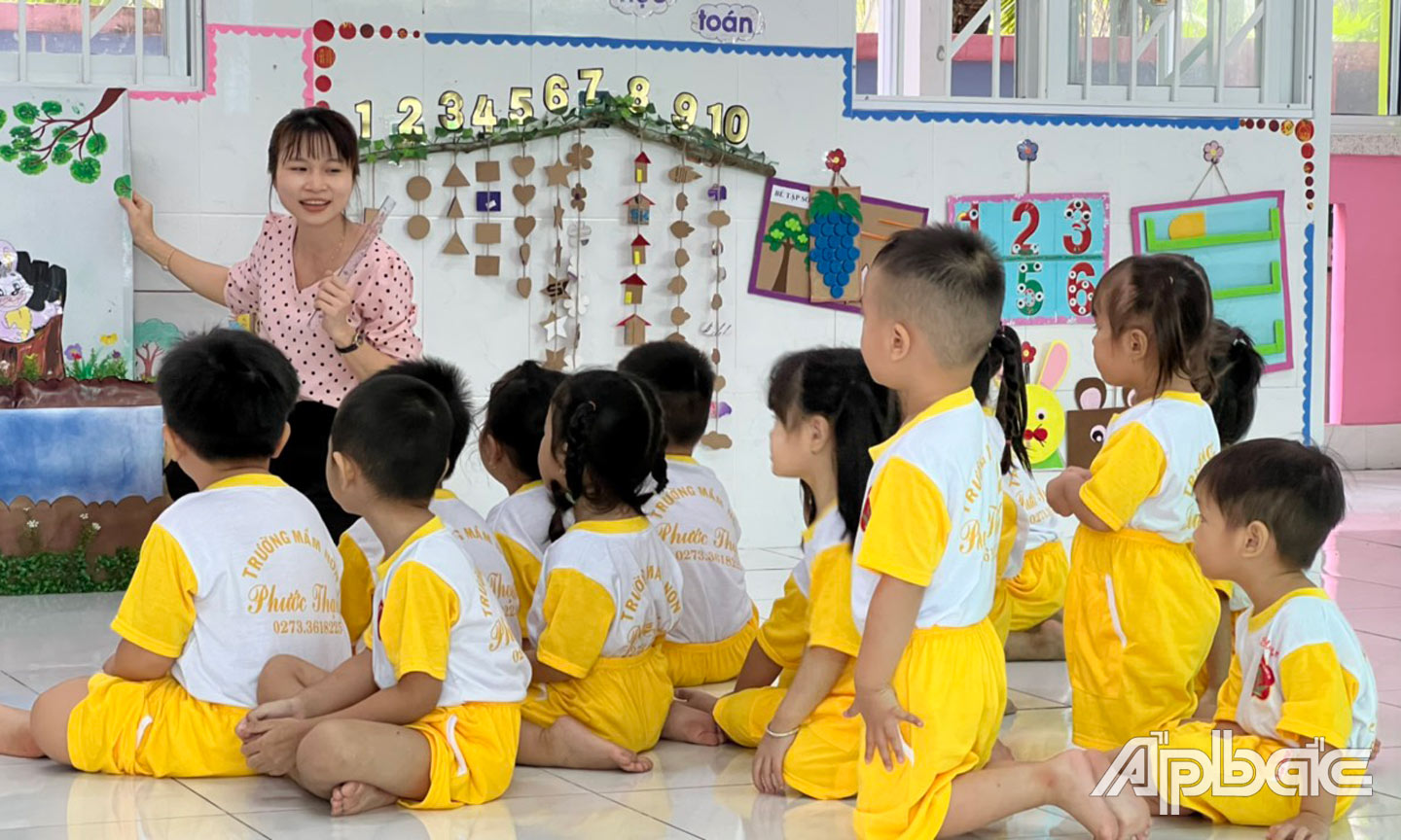 Những năm qua, bậc học mầm non của tỉnh nhà đã có nhiều khởi sắc. Ảnh chụp Trường Mầm non Phước Thạnh, TP. Mỹ Tho. 