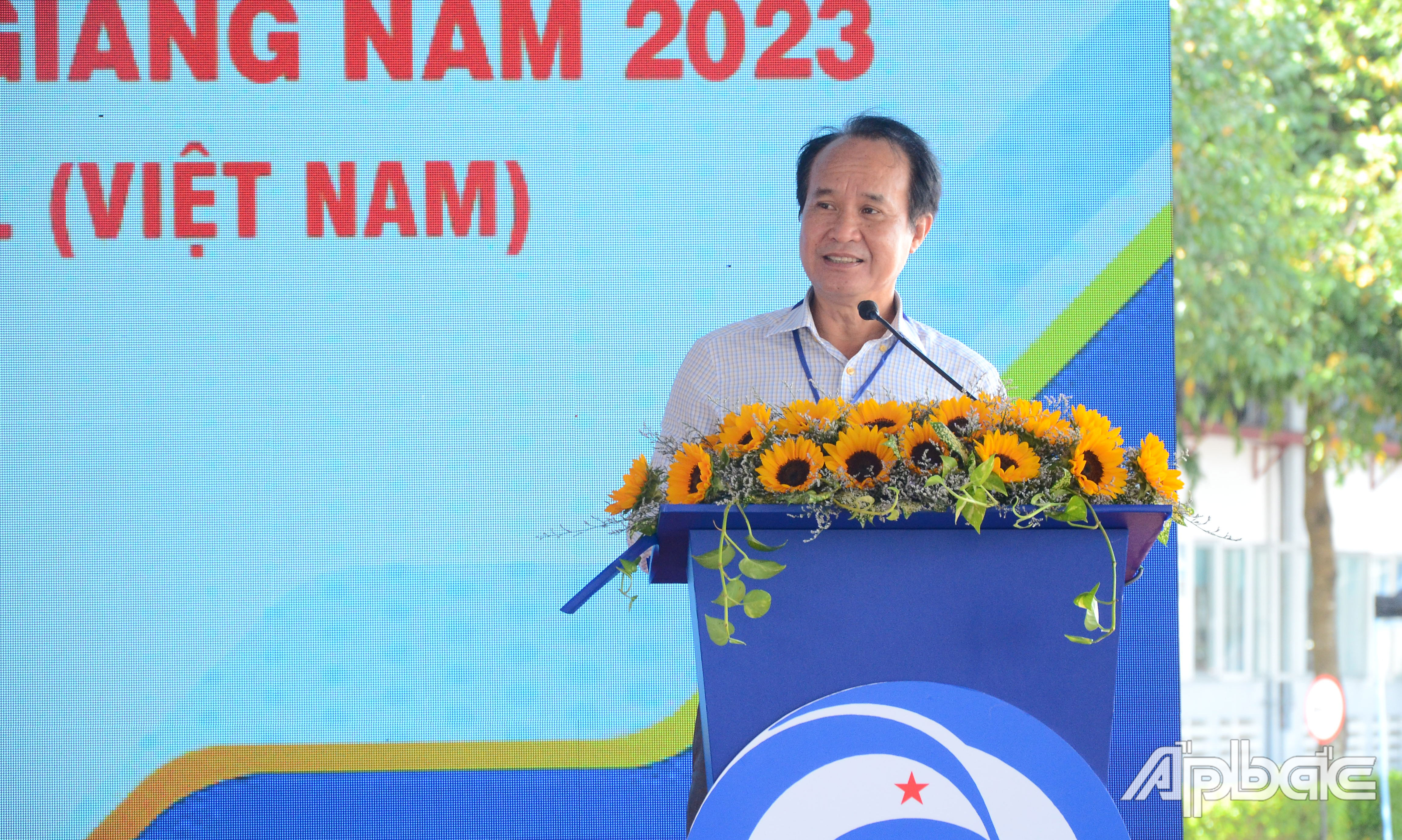 Giám đốc Sở Công thương Lưu Văn Phi phát biểu tại buổi diễn tập.