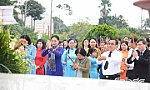 Lãnh đạo Trung ương Hội LHPN Việt Nam và tỉnh Tiền Giang viếng Nghĩa trang Liệt sĩ tỉnh nhân kỷ niệm 115 năm Ngày sinh đồng chí Nguyễn Thị Thập