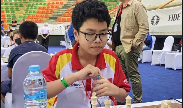 Khương Duy là kỳ thủ thứ 9 của Việt Nam lên ngôi vô địch một giải cờ vua thế giới.