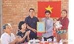 Bàn giao 2 nhà đại đoàn kết ở xã Hưng Thạnh