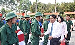 Huyện Tân Phước: 78 thanh niên hăng hái lên đường nhập ngũ