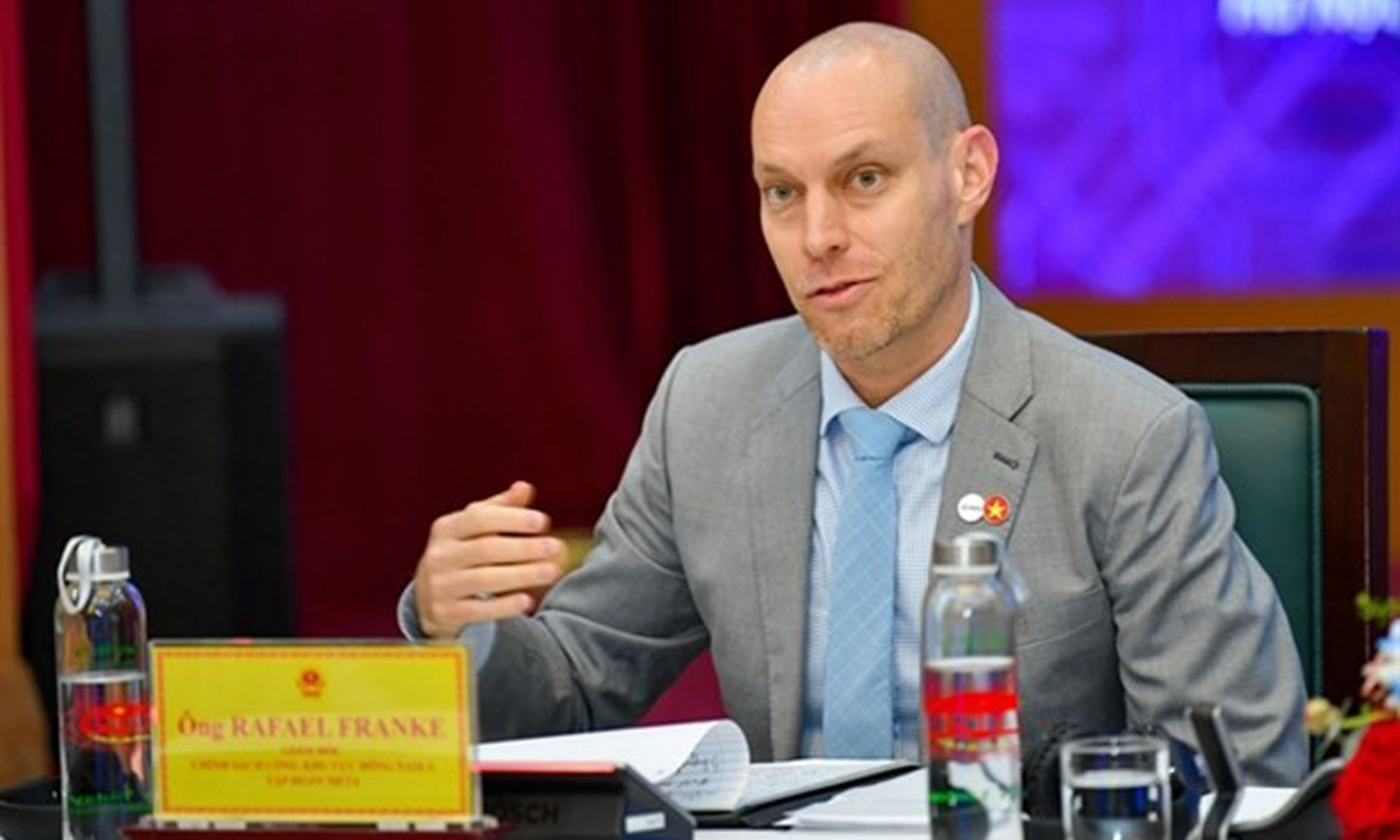 Vietnam has potential to become an AI dragon: Meta
