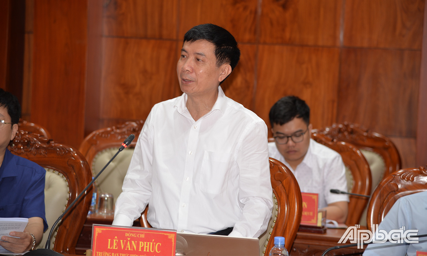 Các thành viên Đoàn giám sát phát biểu
