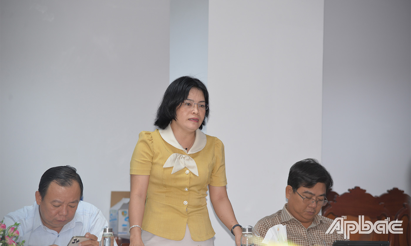 Lãnh đạo các Ban HĐND tỉnh phát biểu tại buổi làm việc