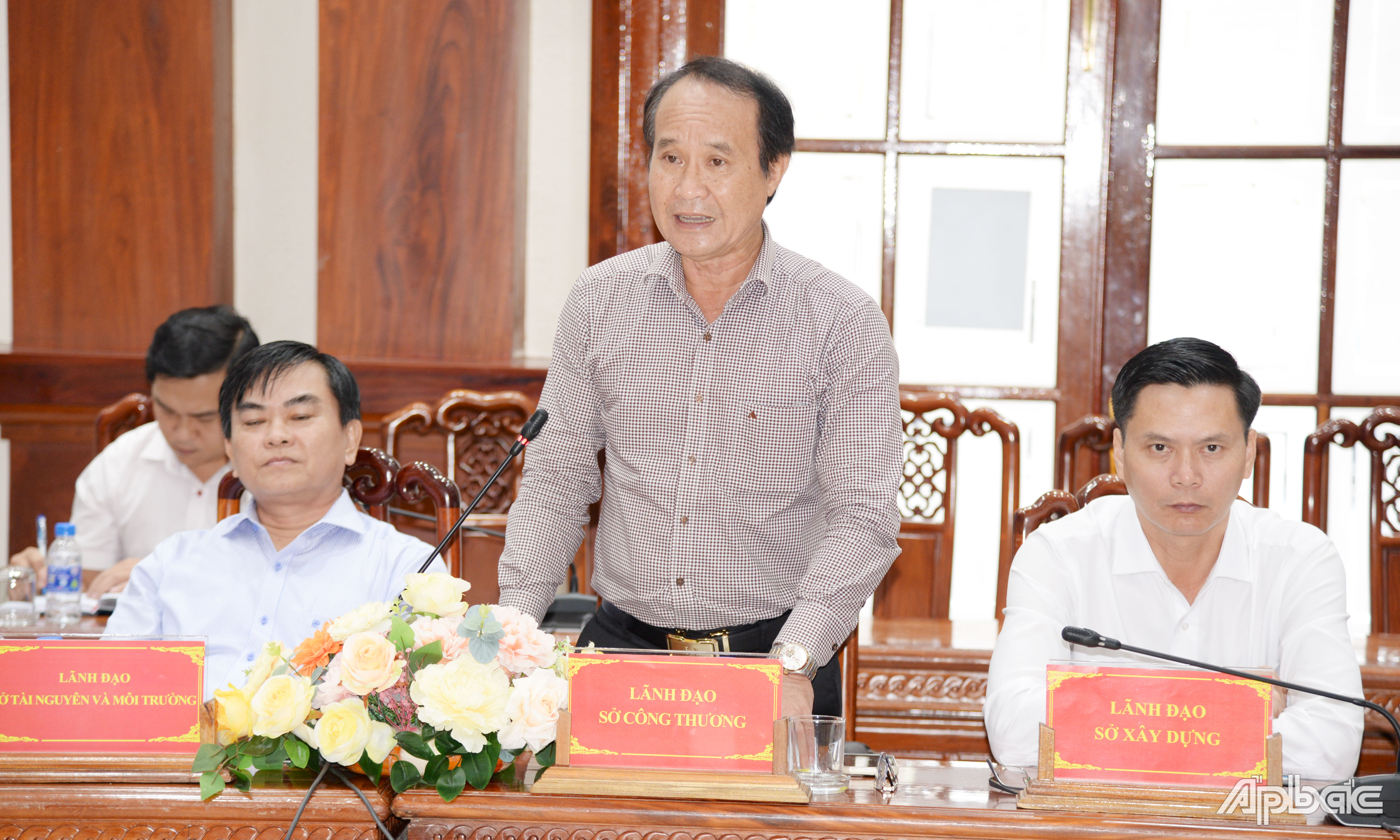 Giám đốc Sở Công thương tỉnh Tiền Giang Lưu Văn Phi phát biểu tại hội nghị.