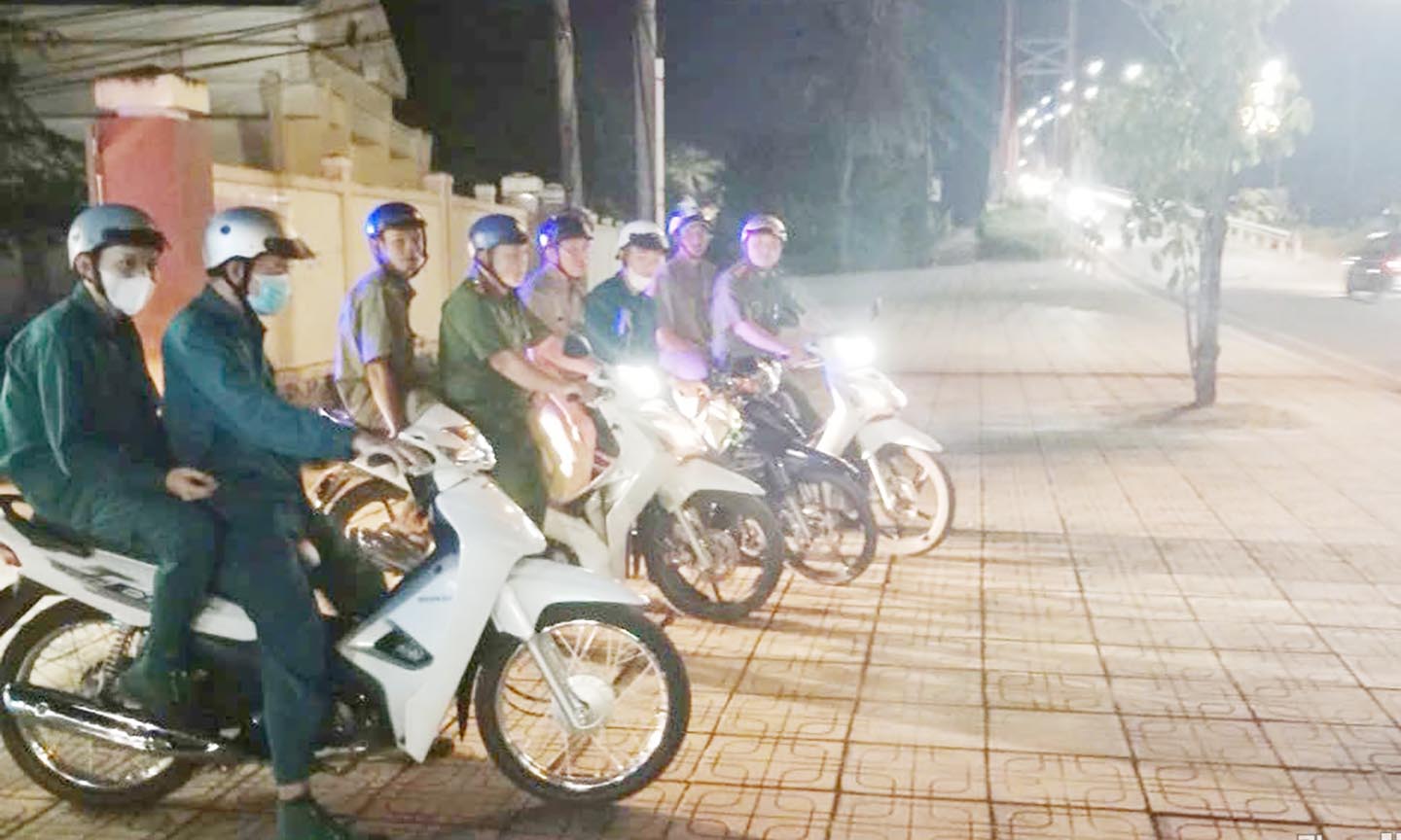 Công an thị trấn ra quân tấn công, trấn áp tội phạm Tết Nguyên đán năm 2024.