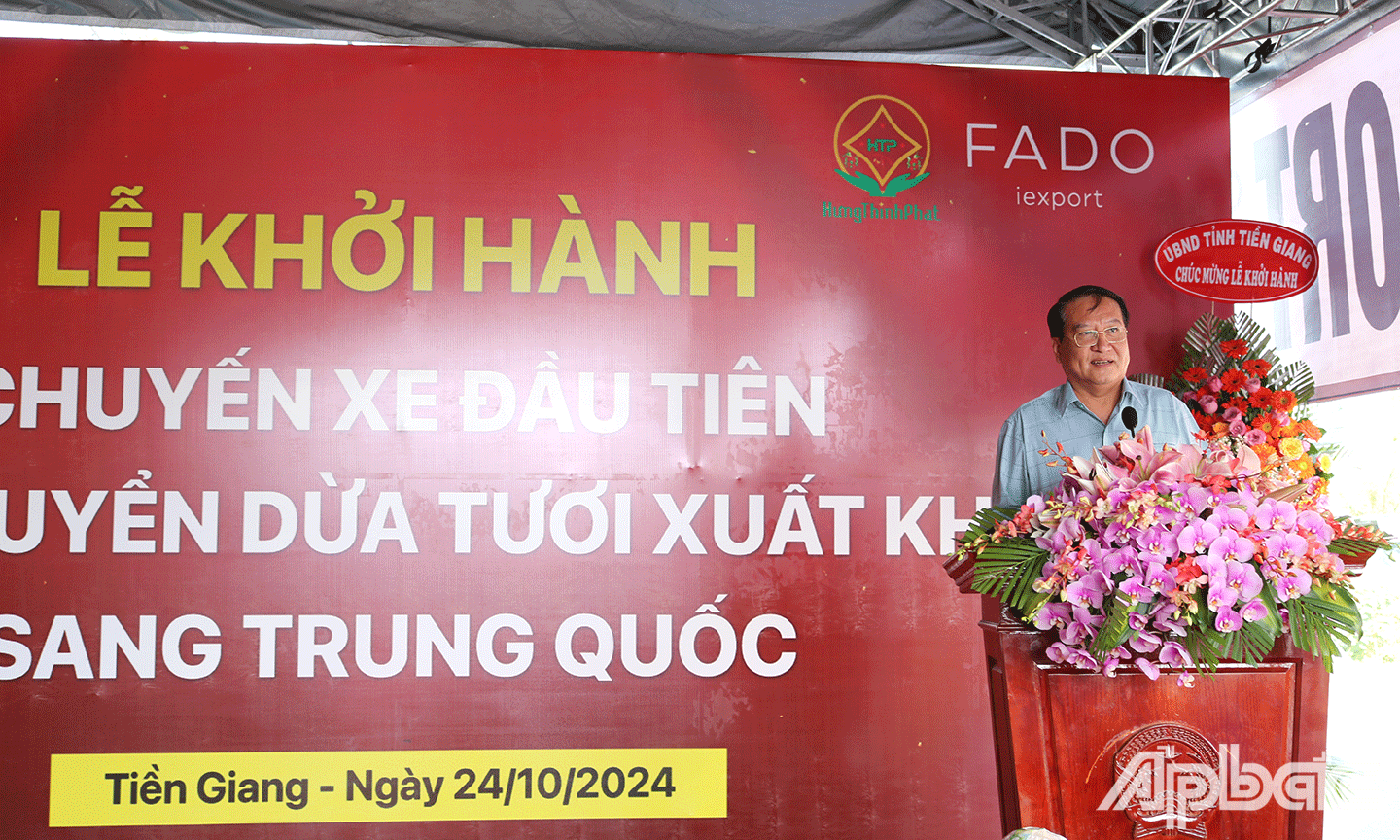 Phó Chủ tịch UBND tỉnh Tiền Giang Phạm Văn Trọng phát biểu tại buổi lễ