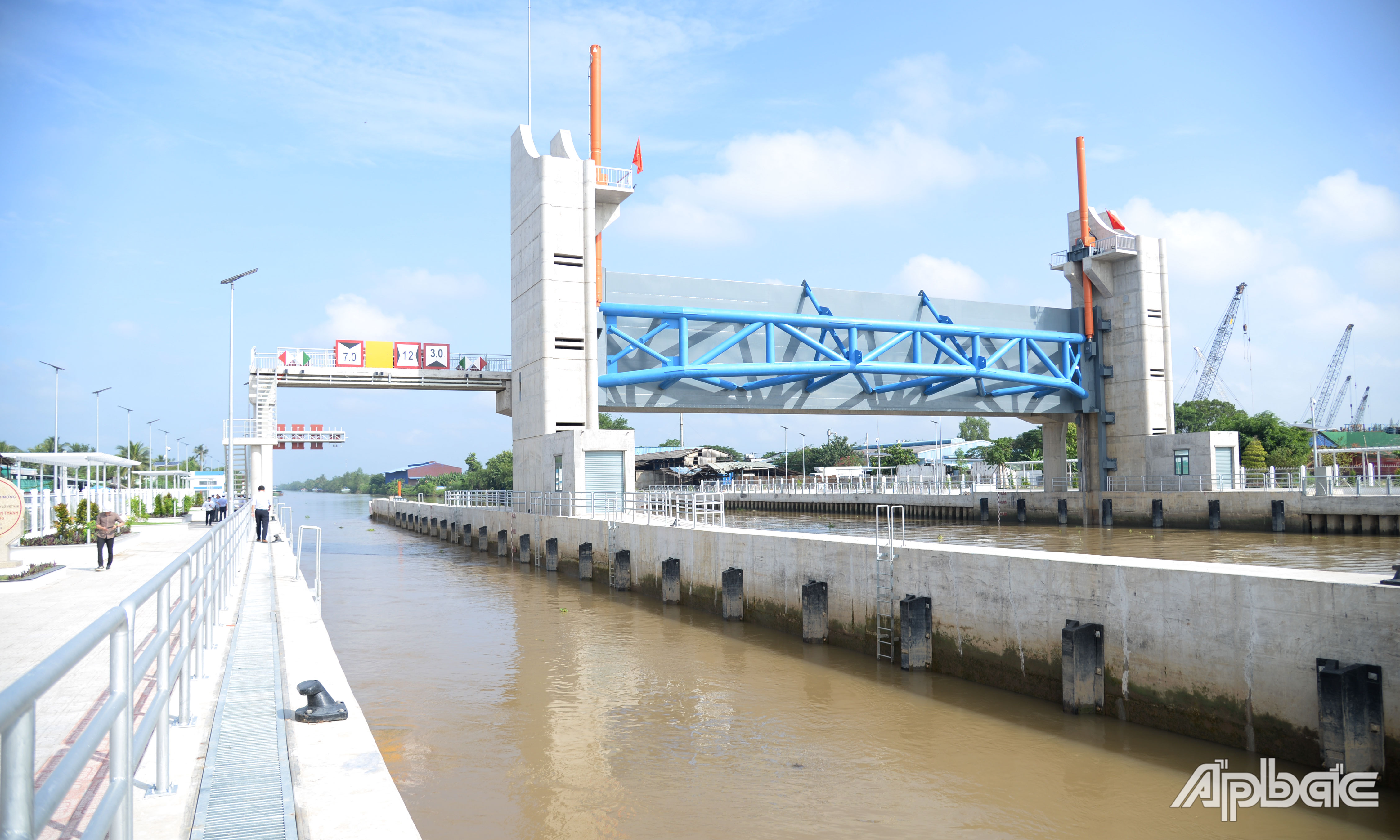 Cống âu Nguyễn Tấn Thành đã hoàn thành và đưa vào sử dụng.