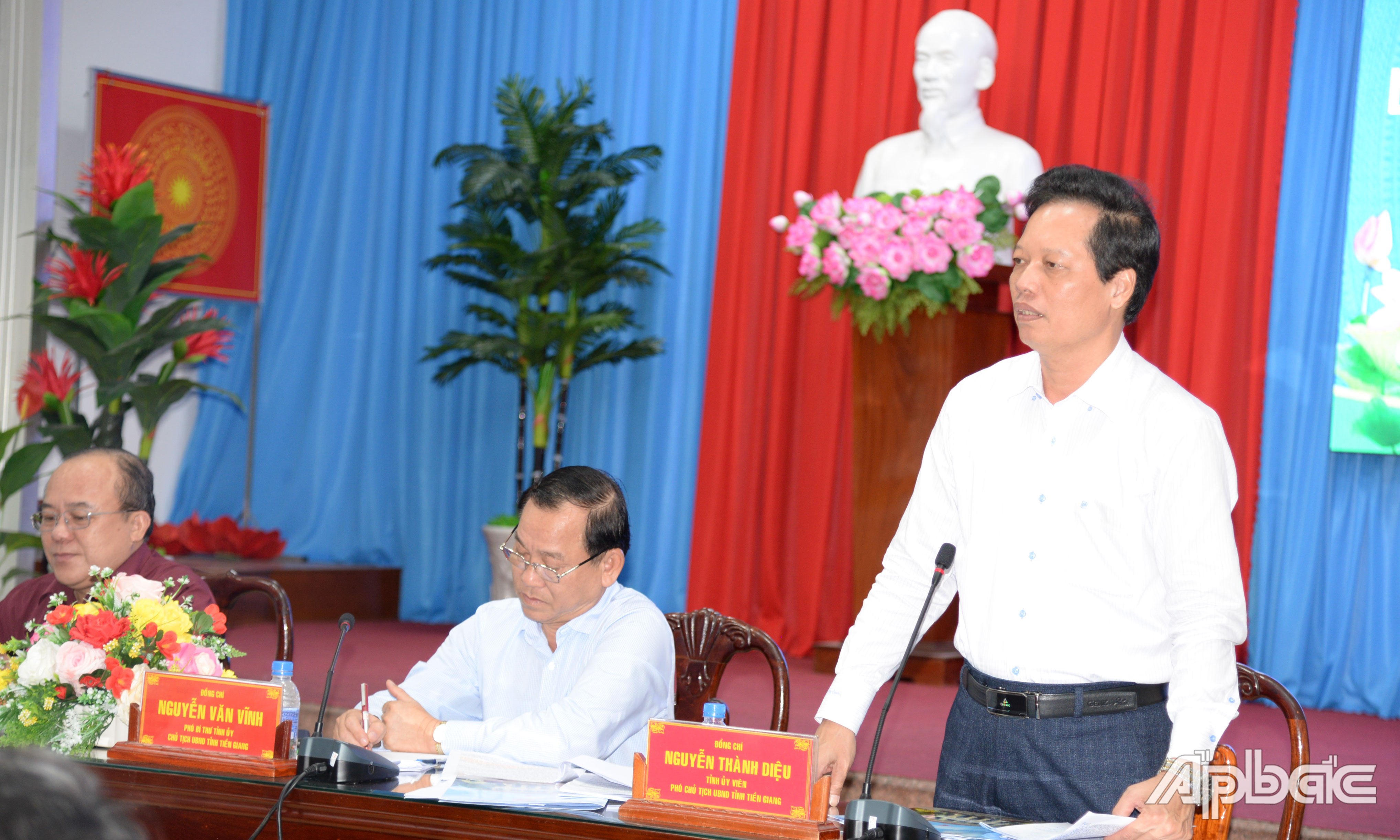 Đồng chí Nguyễn Thành Diệu phát biểu tại buổi làm việc.