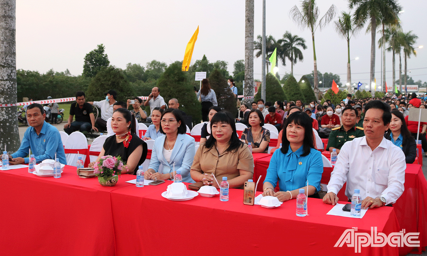 Đại biểu tham dự 