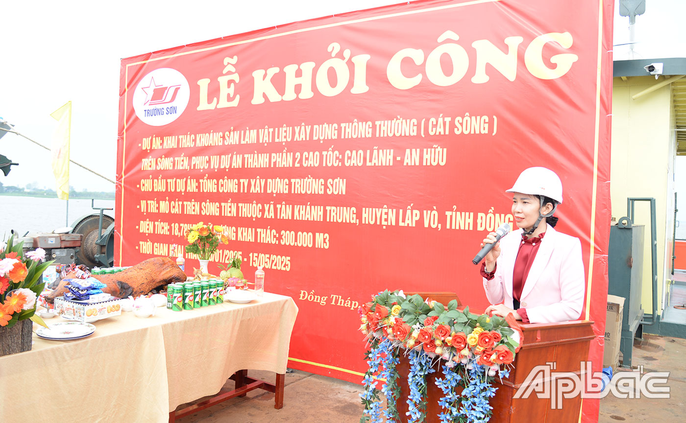 Đồng chí Nguyễn Thị Thanh Phương phát biểu tại Lễ khởi công.