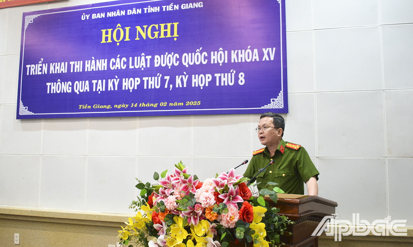 Đại diện lãnh đạo Công an tỉnh triển khai Luật Phòng, chống mua bán người; Luật Phòng cháy, chữa cháy và cứu nạn, cứu hộ; Luật Dữ liệu.