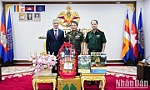 Vietnamese ambassador extends New Year greetings to senior Cambodian military leaders