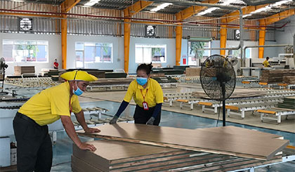 Tiền được bơm ra nhiều, nhưng liệu có đến đúng chỗ?