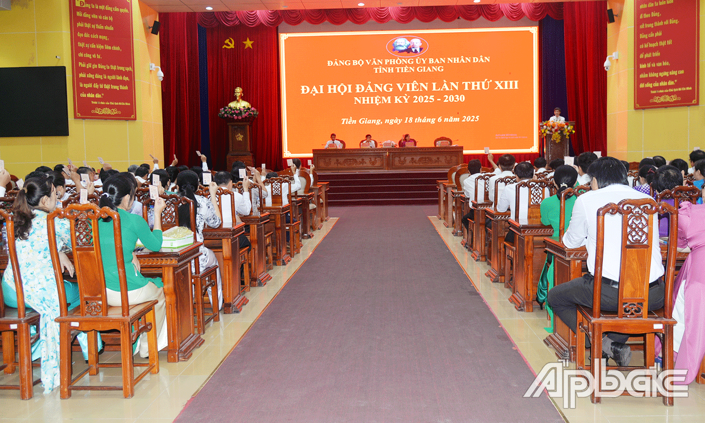 Đại hội Đảng bộ Văn phòng UBND tỉnh Tiền Giang nhiệm kỳ 2025 - 2030.