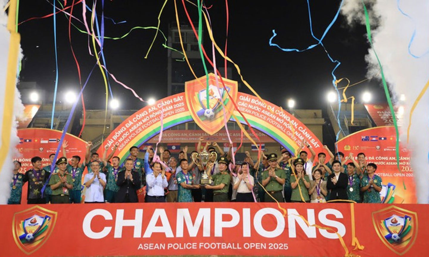 Vietnamese police team wins ASEAN Police Football title