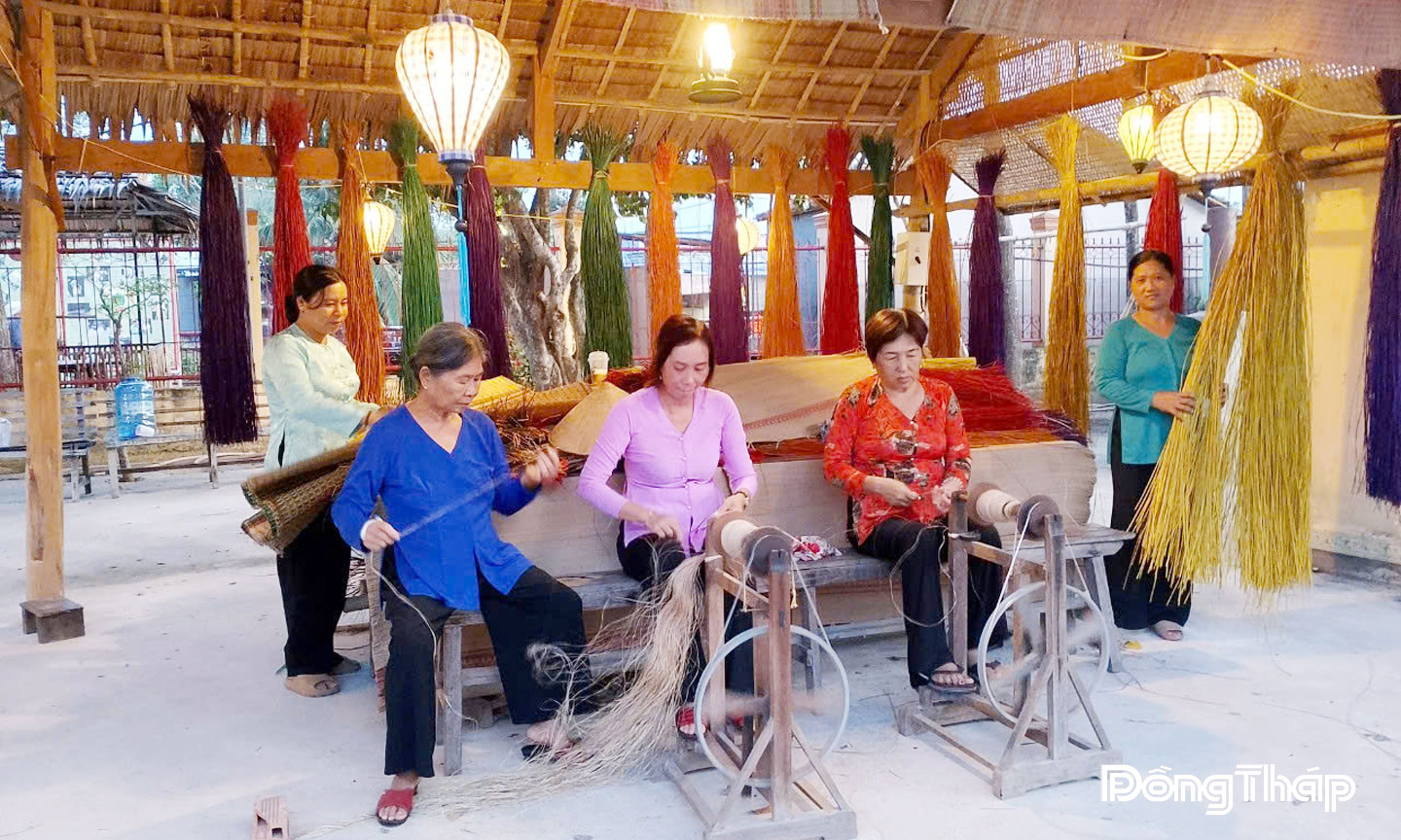 Giữ gìn bản sắc, lan tỏa 