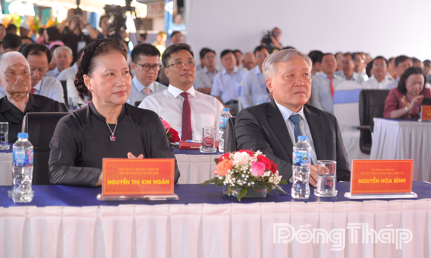 Đại biểu tham dự khánh thành cầu Rạch Miễu 2.