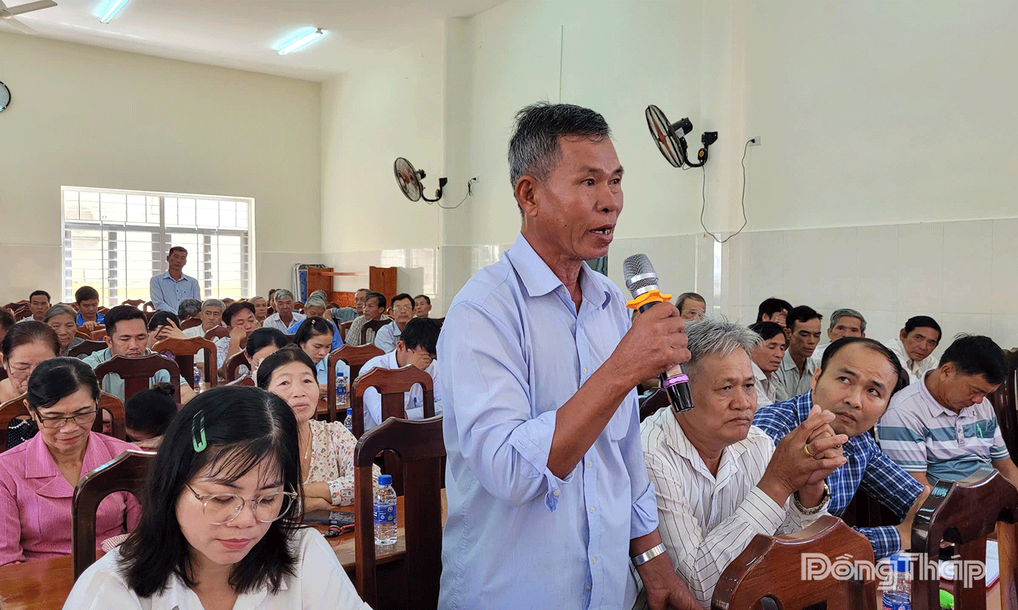 Cử tri trình bày ý kiến