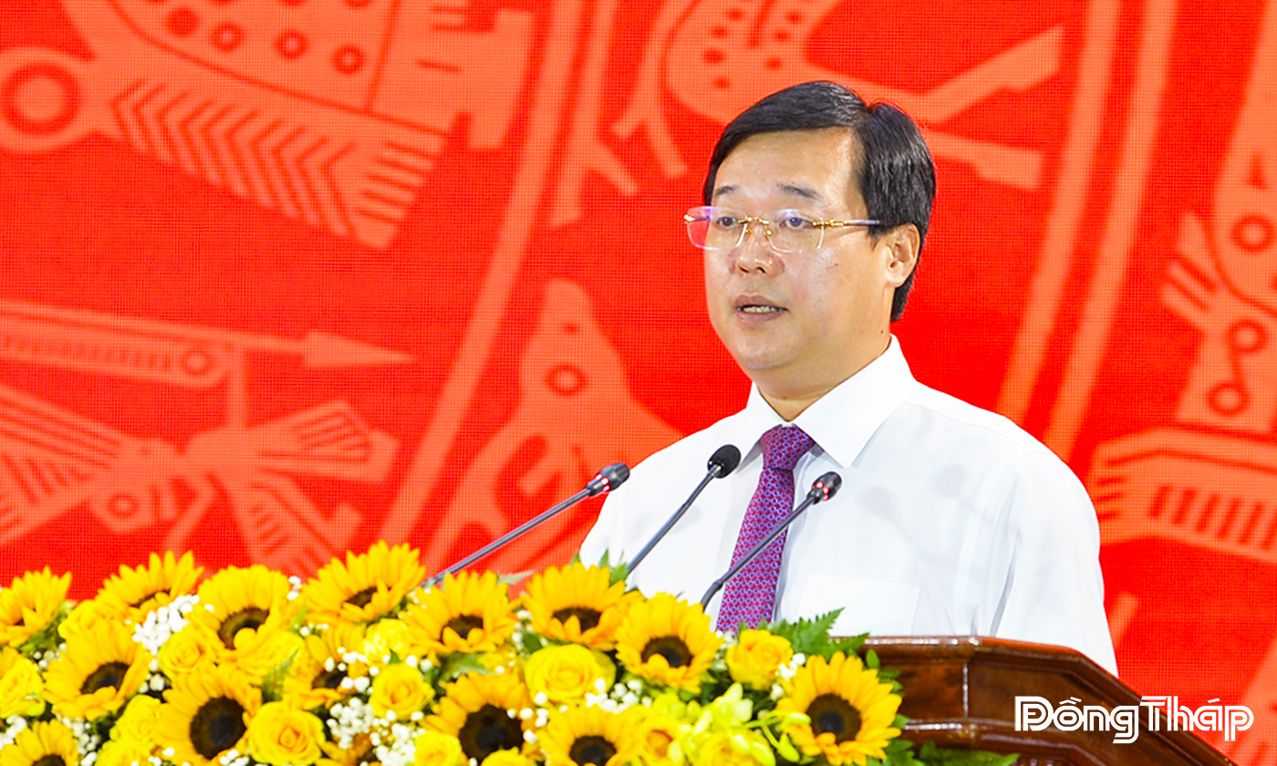 Đồng chí Lê Quốc Phong phát biểu tại buổi lễ.