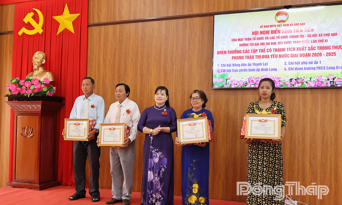 Tuyên dương các tập thể, cá nhân có thành tích xuất sắc trong thực hiện phong trào thi đua yêu nước giai đoạn 2020 - 2025.