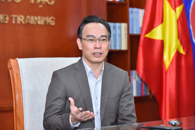 Thứ trưởng Hoàng Minh Sơn cho biết mô hình trung học nghề là điểm nhấn trong sửa đổi Luật giáo dục nghề nghiệp - Ảnh: VGP/Thu Trang