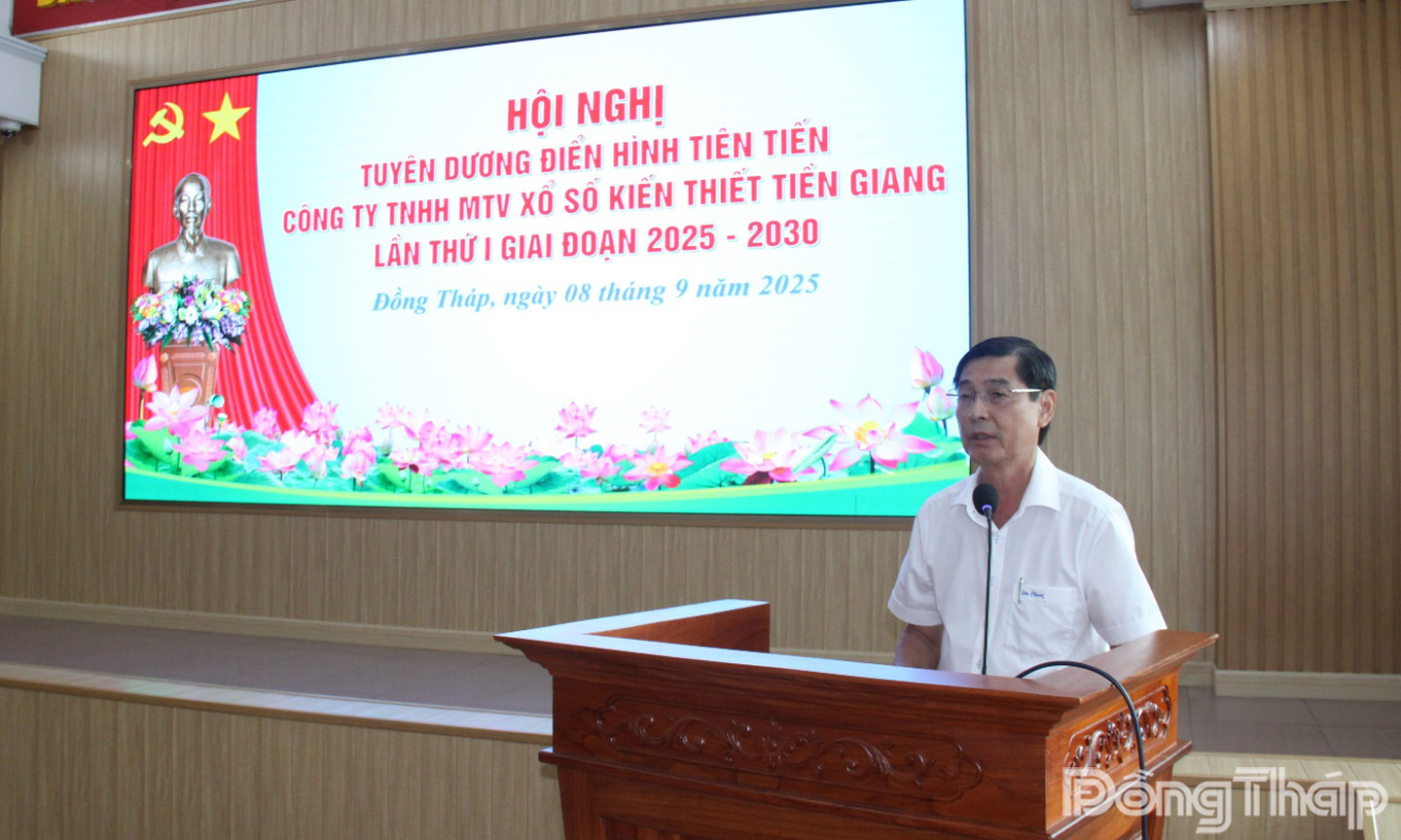 Ông Trần Văn An thông qua báo cáo tổng kết phong trào thi đua và công tác khen thưởng giai đoạn 2020 - 2025, phương hướng, nhiệm vụ công tác thi đua, khen thưởng giai đoạn 2025 - 2030.