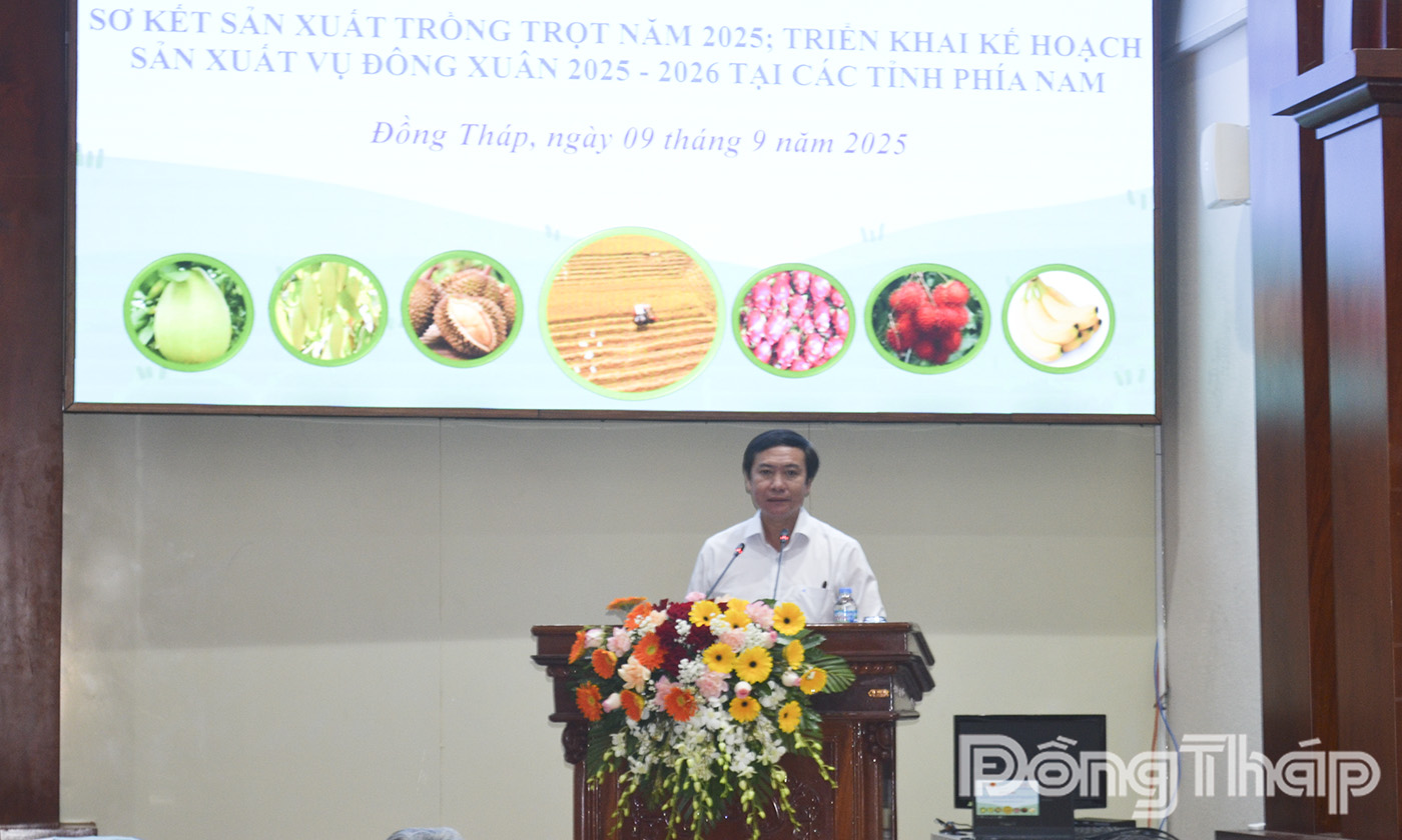 Đồng chí Lê Hà Luân, Giám đốc Sở NN&MT tỉnh Đồng Tháp phát biểu tại hội nghị.
