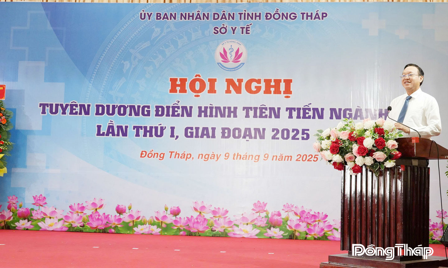 Tiến sĩ - Bác sĩ Nguyễn Văn Dương, Giám đốc Sở Y tế phát biểu tại hội nghị.