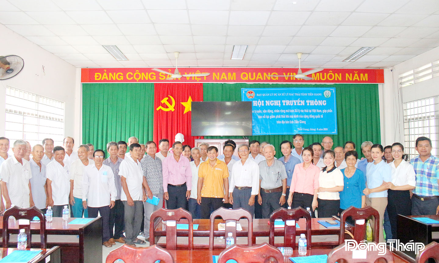 Hội Nông dân tỉnh đẩy mạnh tuyên truyền, vận động, nhân rộng mô hình xử lý rác thải cho hội viên nông dân.