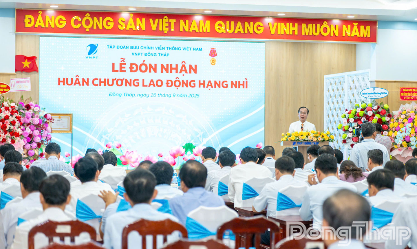 Quang cảnh buổi lễ.