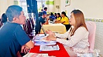 Trên 100 học sinh, sinh viên và người lao động tham gia sàn giao dịch việc làm tại xã Tân Nhuận Đông