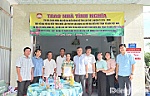 Xã Mỹ Quí: Trao nhà tình nghĩa cho gia đình có hoàn cảnh khó khăn