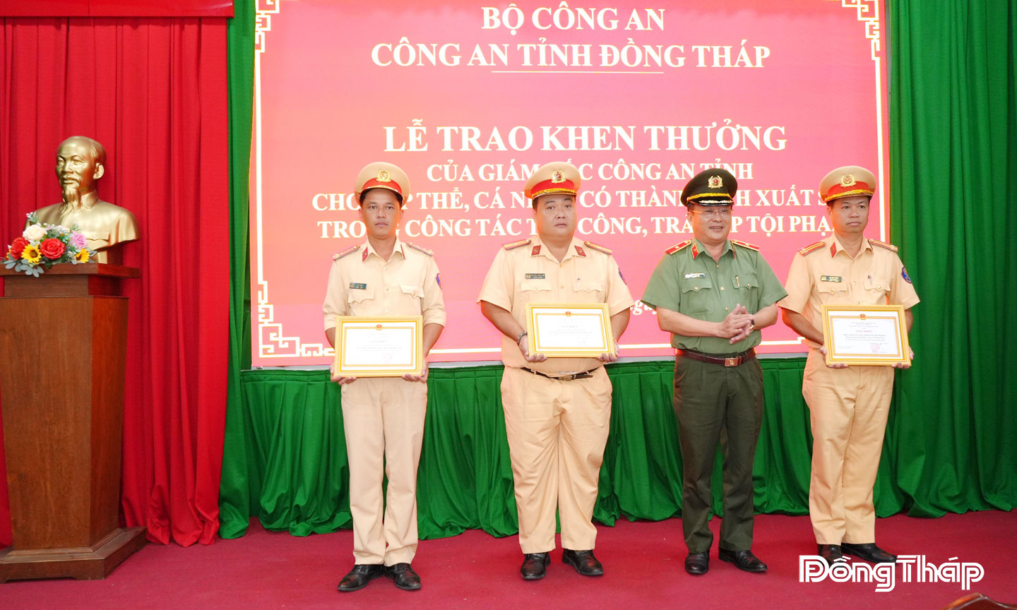 Bảo vệ bình yên cho người dân là trách nhiệm cao nhất