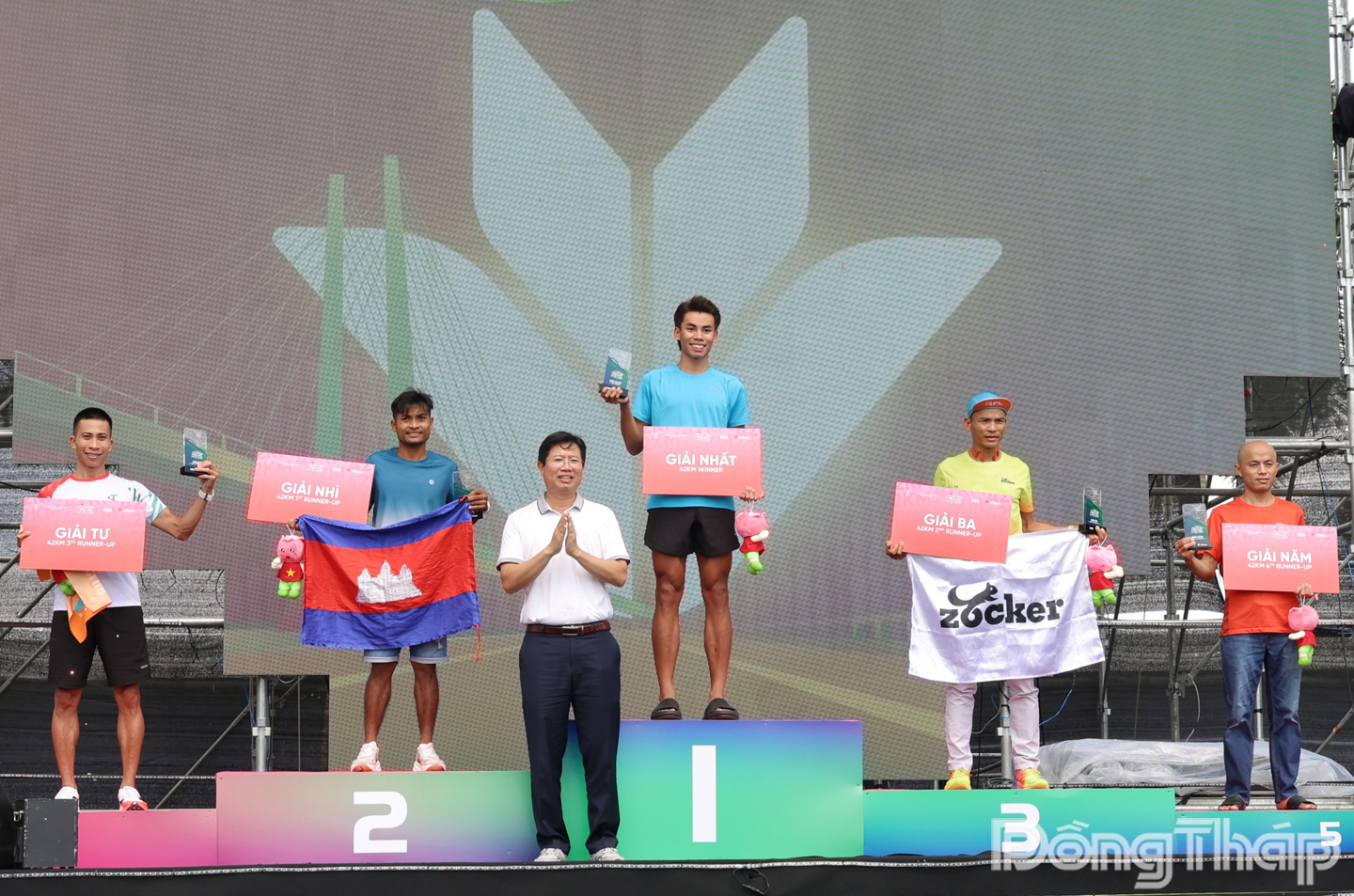 Bế mạc và trao Giải Marathon Đất Sen hồng - Đồng Tháp năm 2025