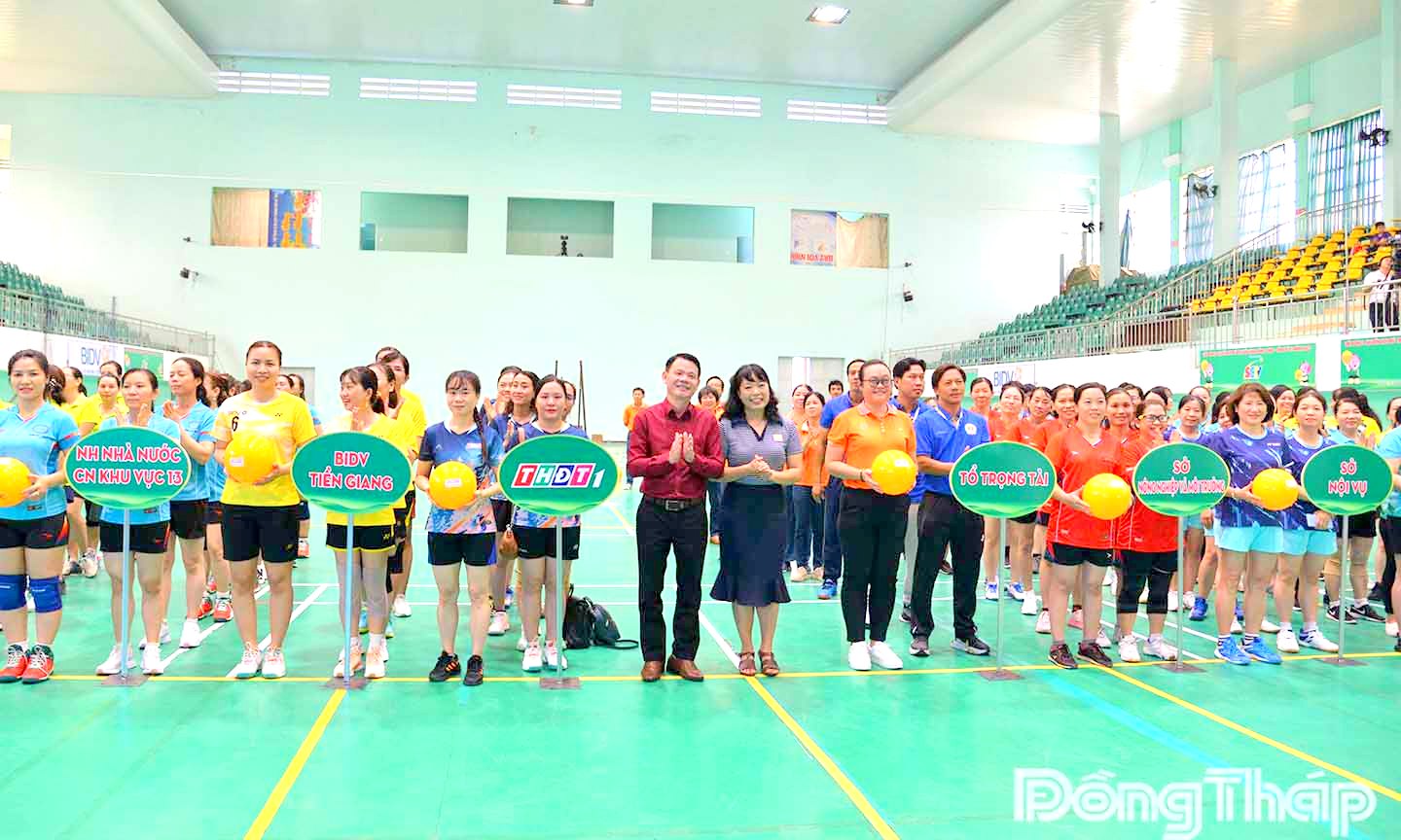 Khai mạc Giải Bóng chuyền hơi nữ Truyền hình Đồng Tháp - lần thứ III tranh cúp SCTV 2025