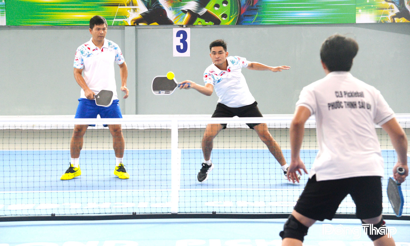 Pickleball là môn thể thao không có quá nhiều kỹ thuật, phù hợp với mọi lứa tuổi.