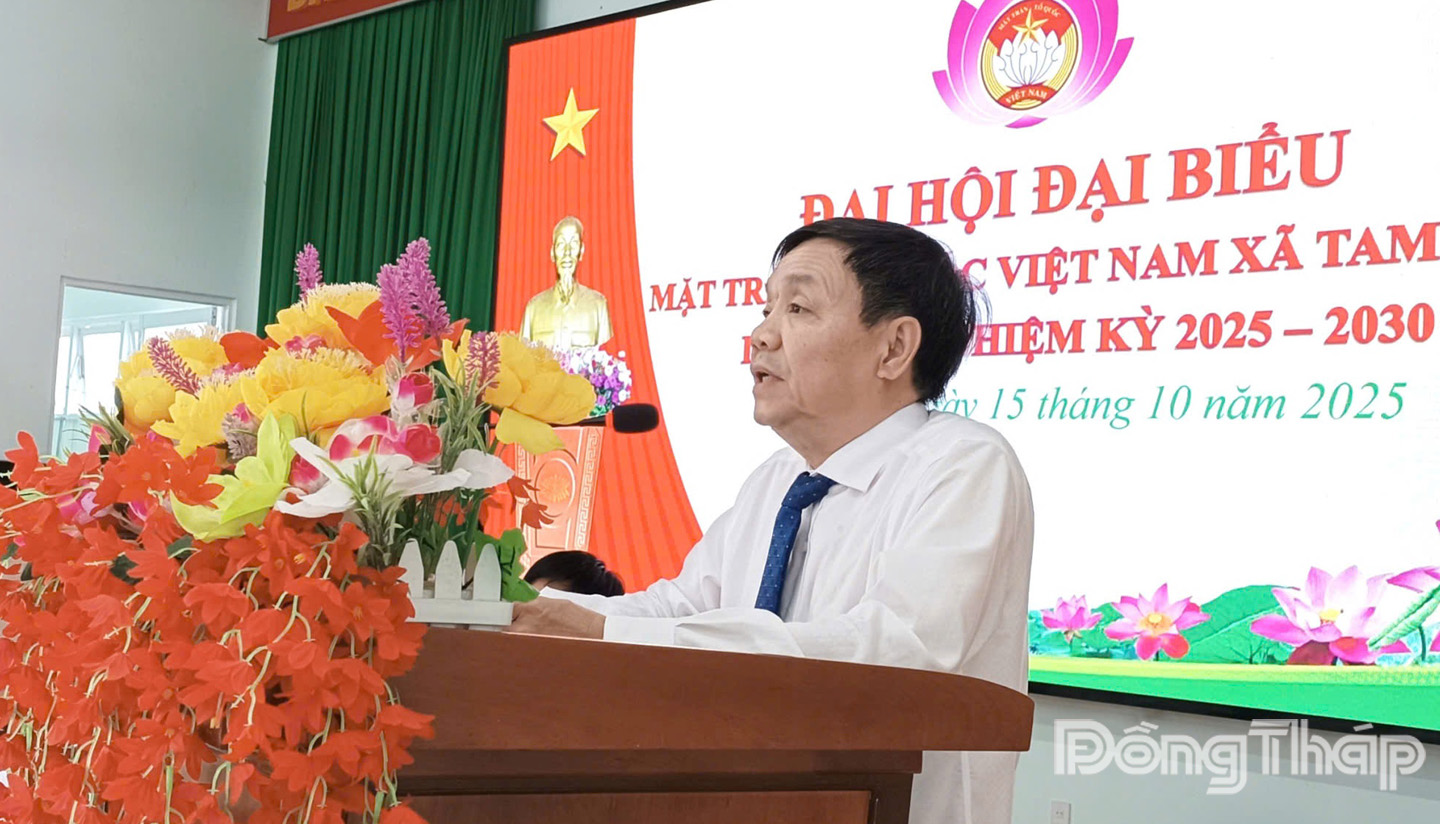 Đồng chí Phan Văn Thắng phát biểu chỉ đạo đại hội.