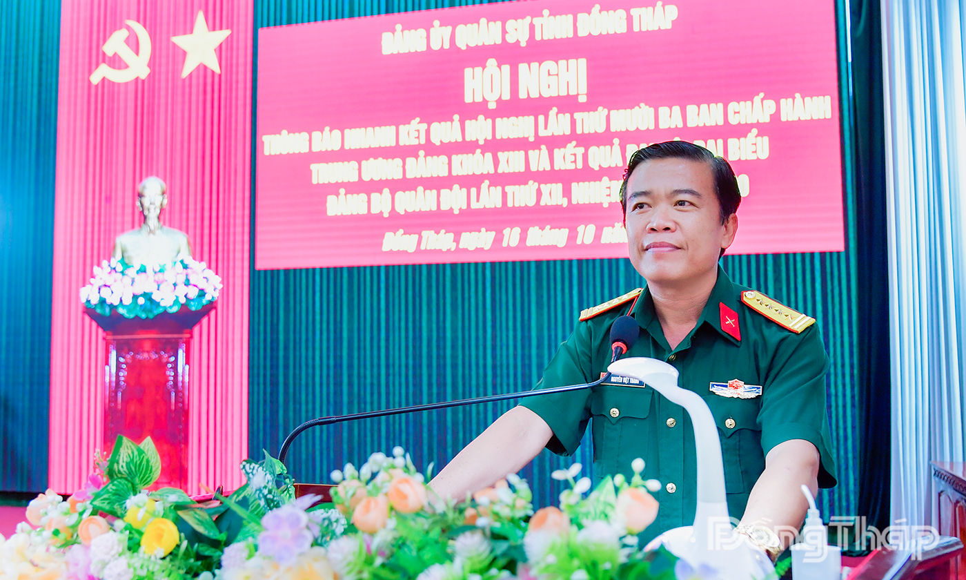 Đại tá Nguyễn Việt Thắng phát biểu tại hội nghị.