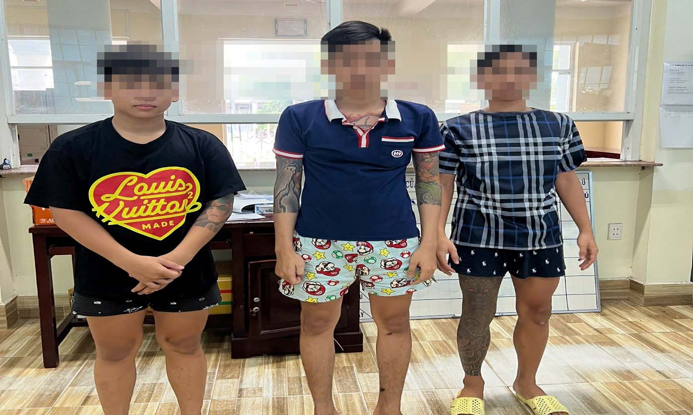 Nhóm đối tượng gây rối trật tự tại cơ quan Công an (từ trái qua phải Tâm, Phước, Sang). Ảnh Công Đồng Tháp