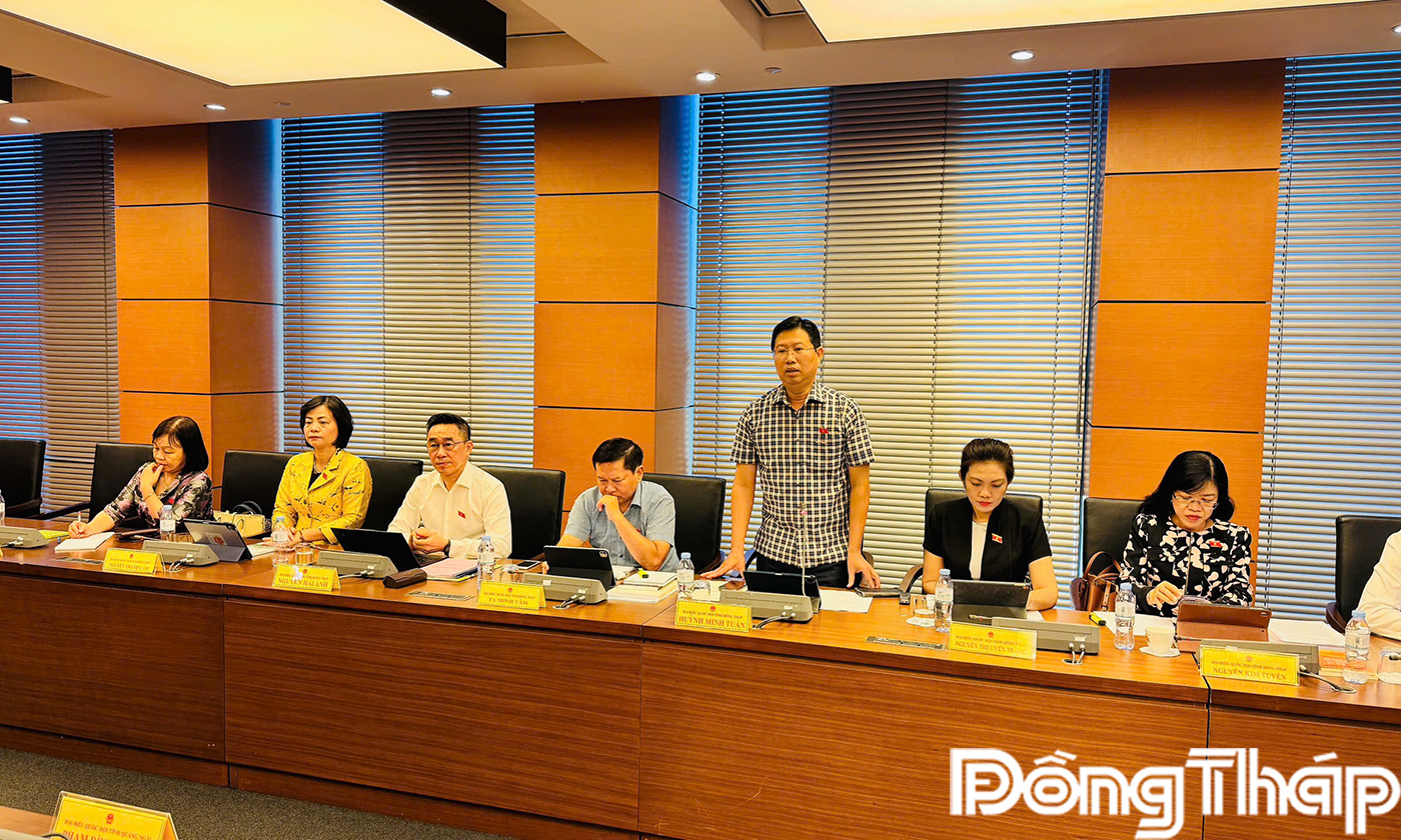 Đại biểu Huỳnh Minh Tuấn