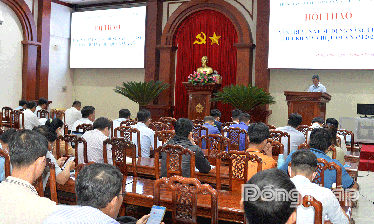 Quang cảnh hội thảo