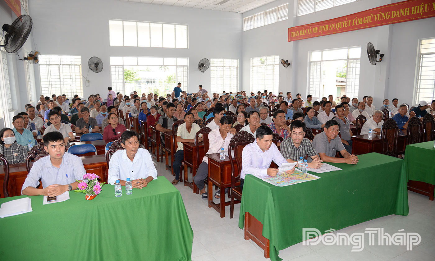 Quang cảnh buổi tham vấn.