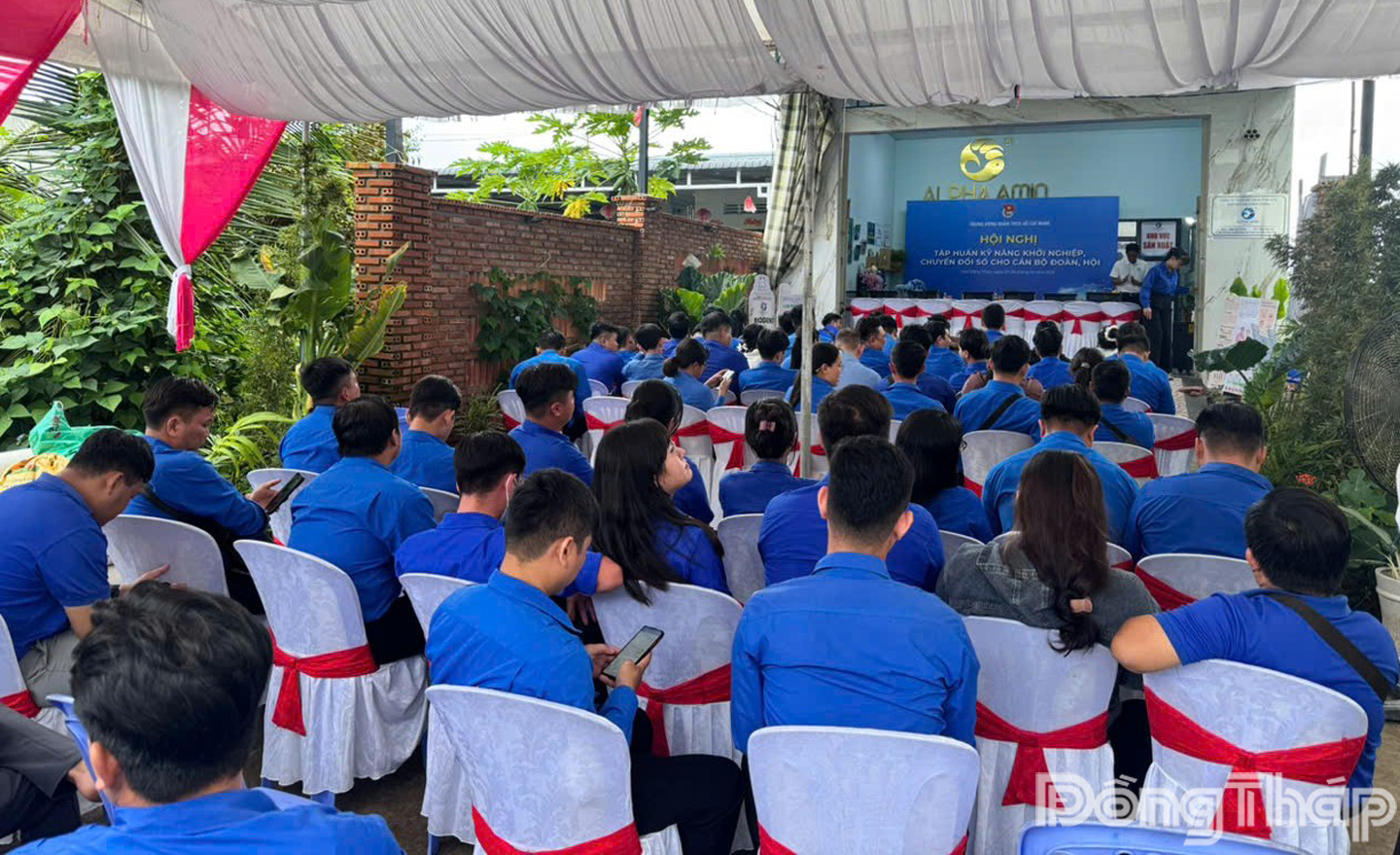 Quang cảnh buổi tập huấn.