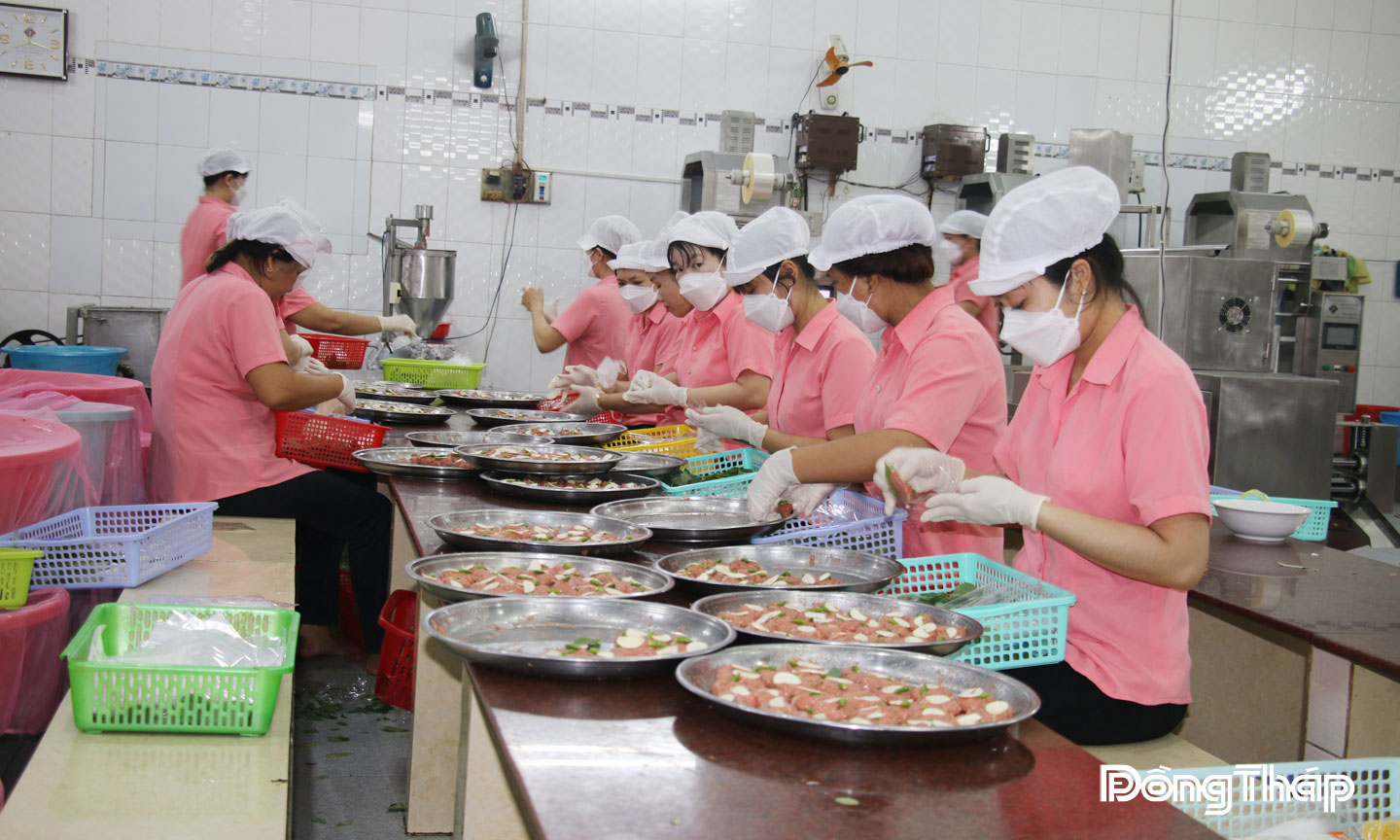 Các địa phương trên địa bàn tỉnh Đồng Tháp luôn quan tâm đến việc hỗ trợ việc làm khu vực nông thôn. Ảnh: NAM PHONG